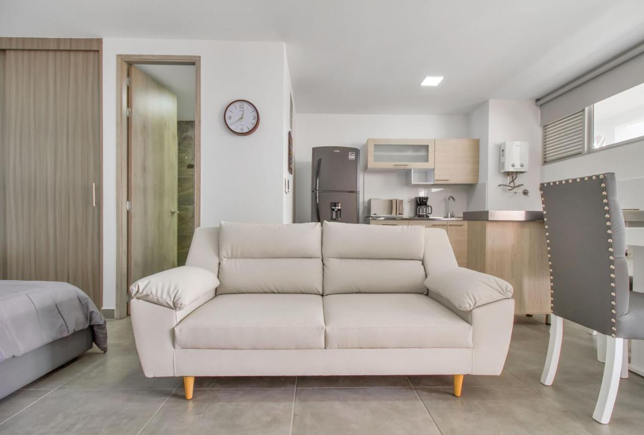 Camelot Apartahotel Medellín Dış mekan fotoğraf