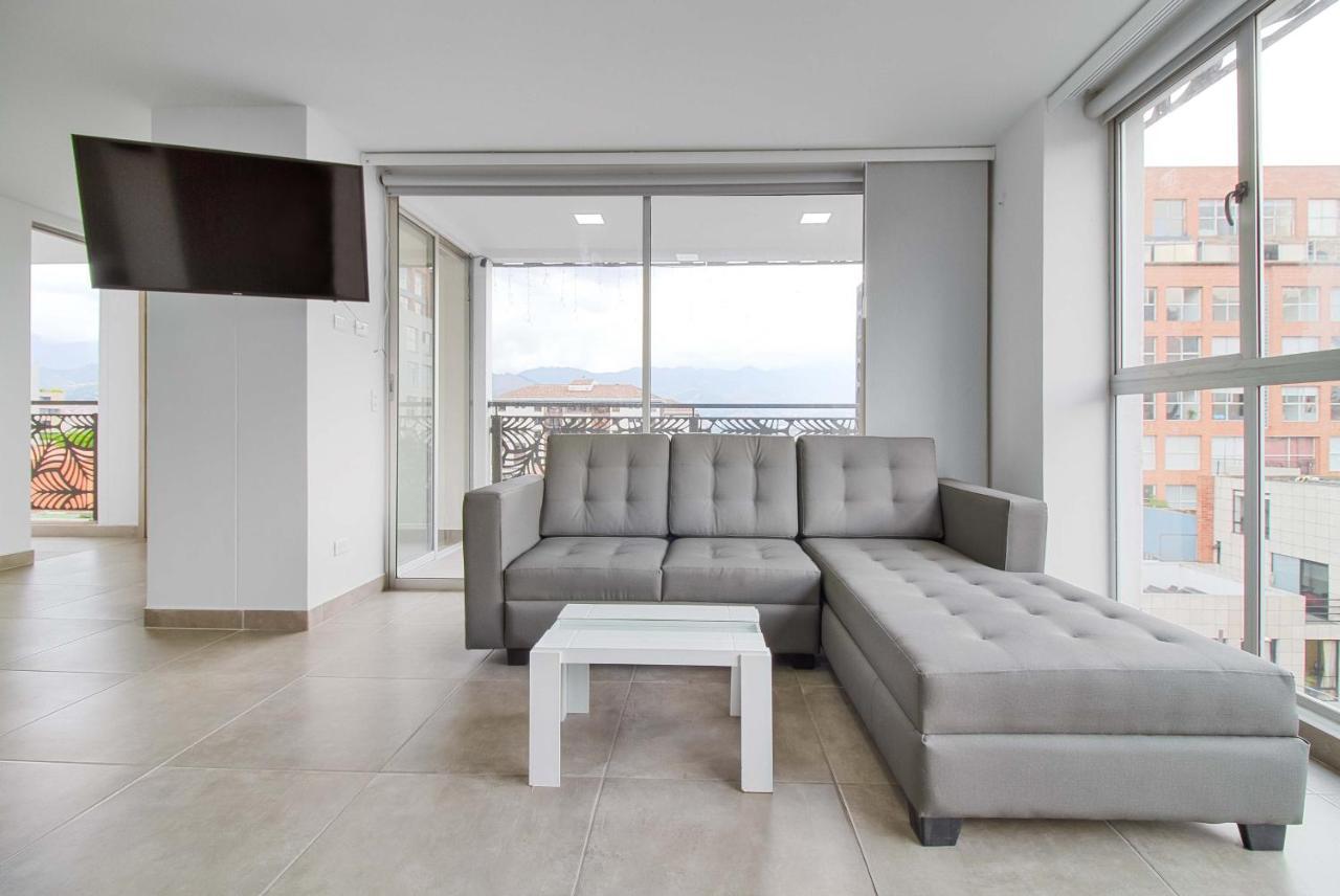 Camelot Apartahotel Medellín Dış mekan fotoğraf