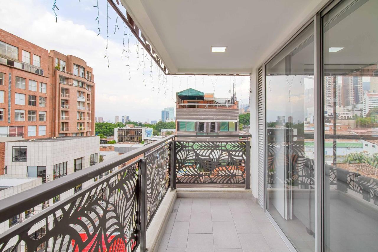 Camelot Apartahotel Medellín Dış mekan fotoğraf