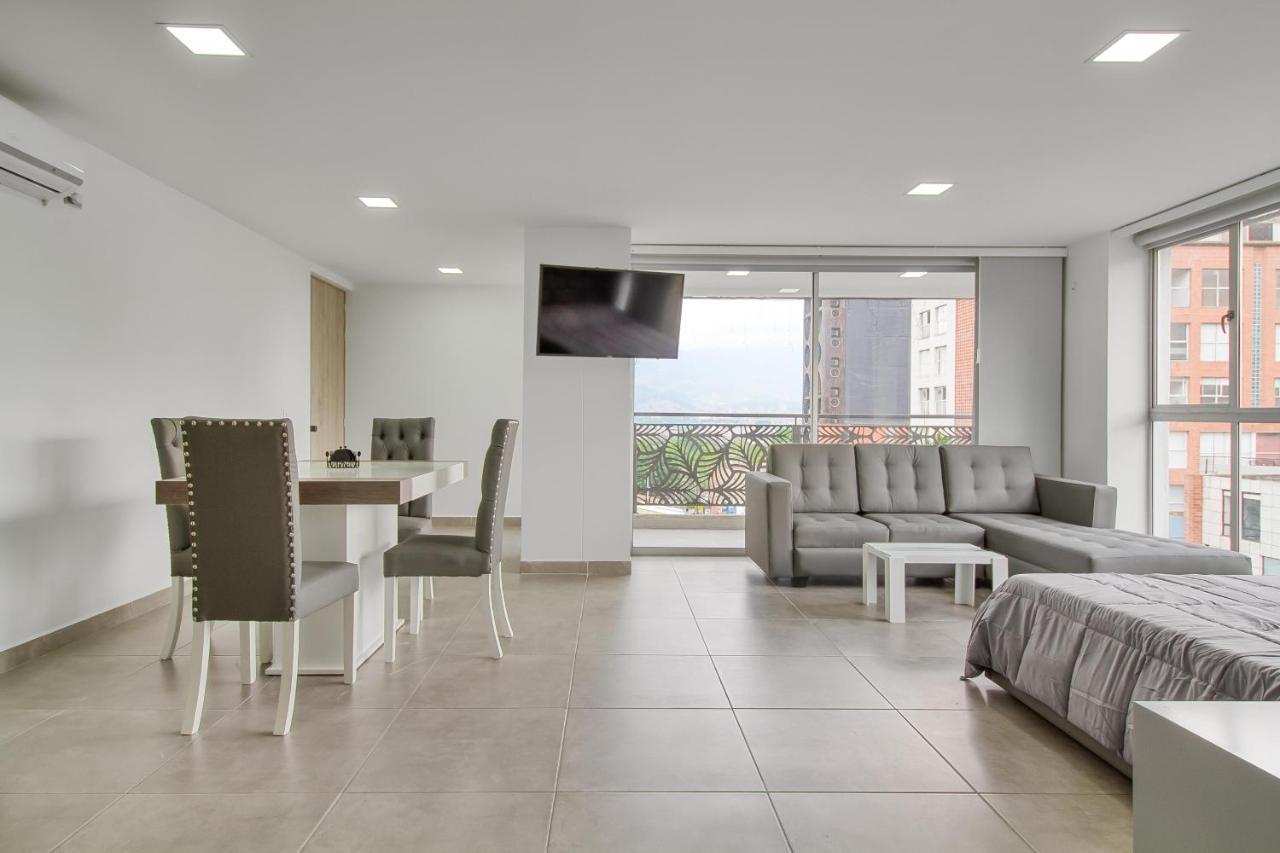 Camelot Apartahotel Medellín Dış mekan fotoğraf