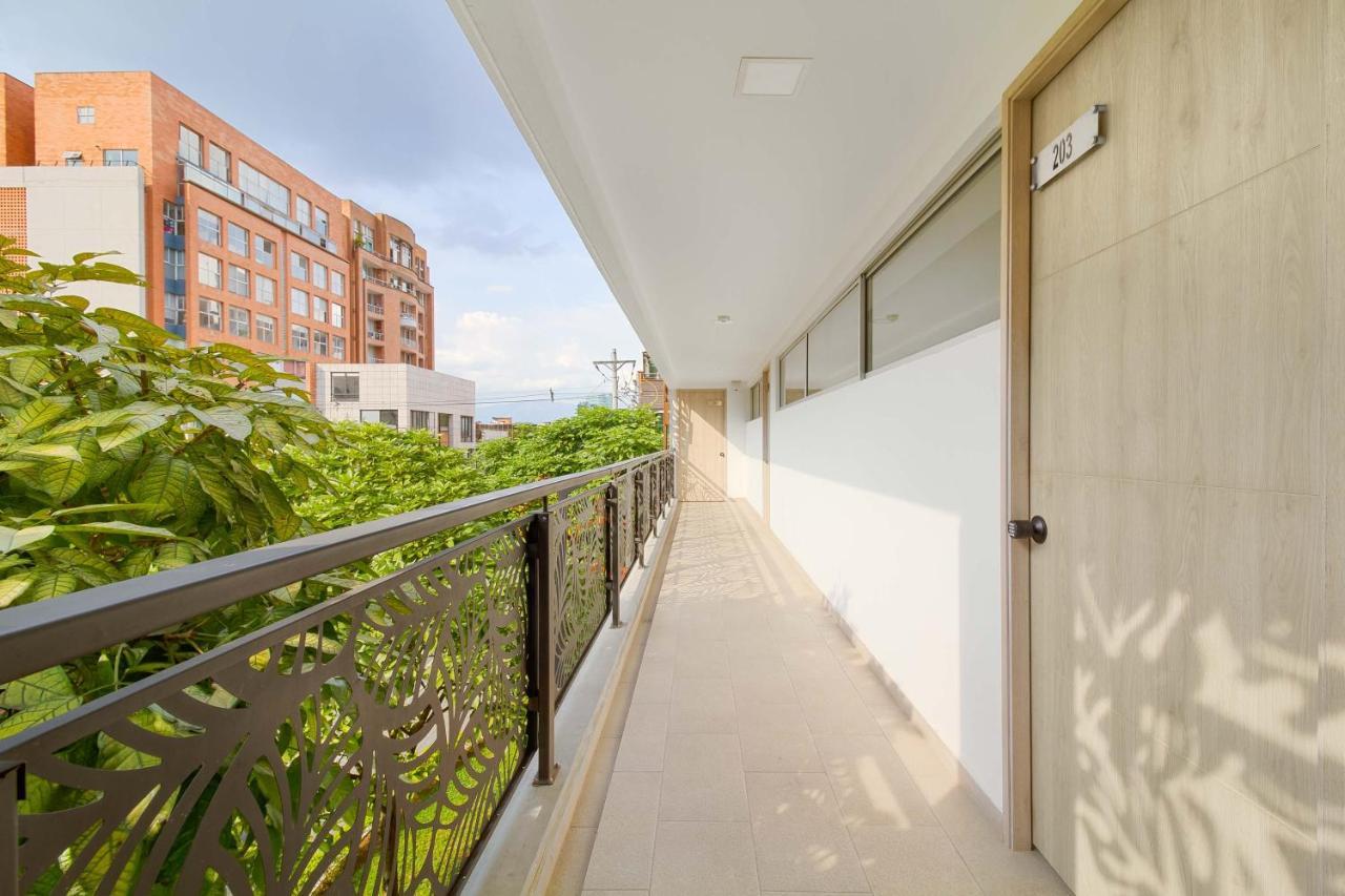 Camelot Apartahotel Medellín Dış mekan fotoğraf
