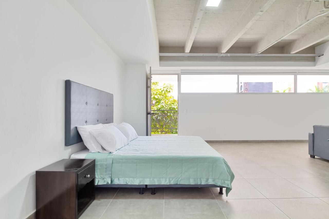 Camelot Apartahotel Medellín Dış mekan fotoğraf