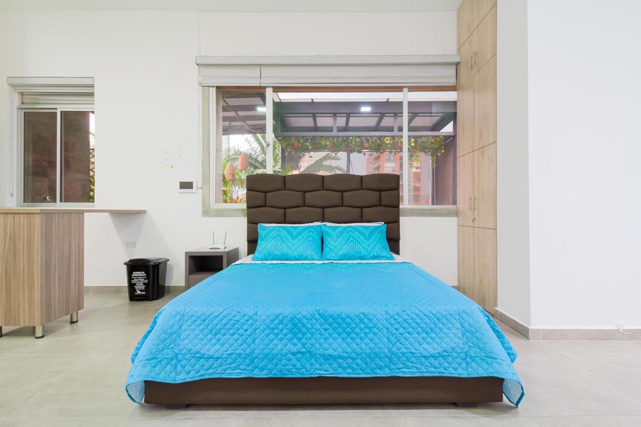 Camelot Apartahotel Medellín Dış mekan fotoğraf