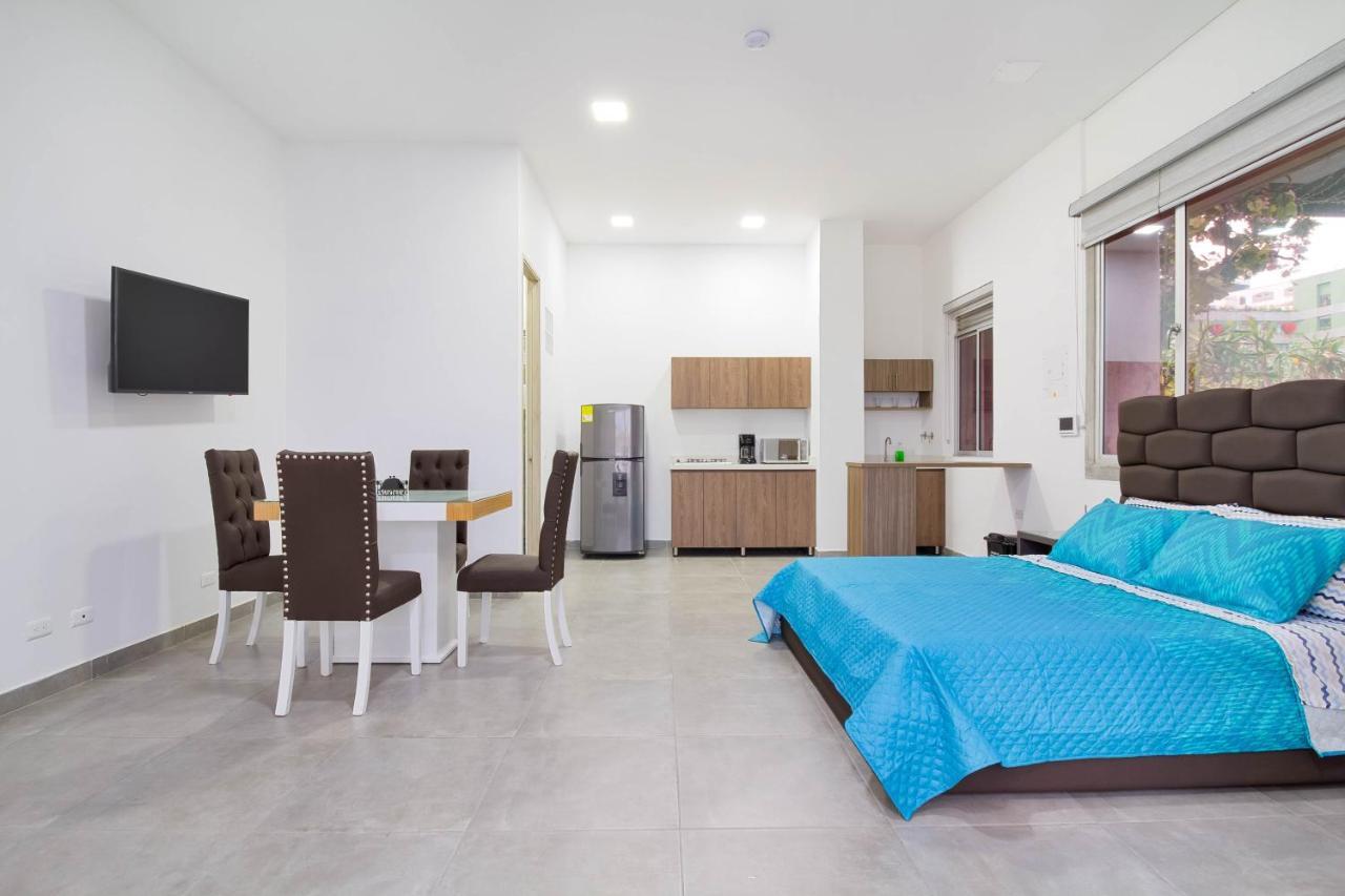 Camelot Apartahotel Medellín Dış mekan fotoğraf